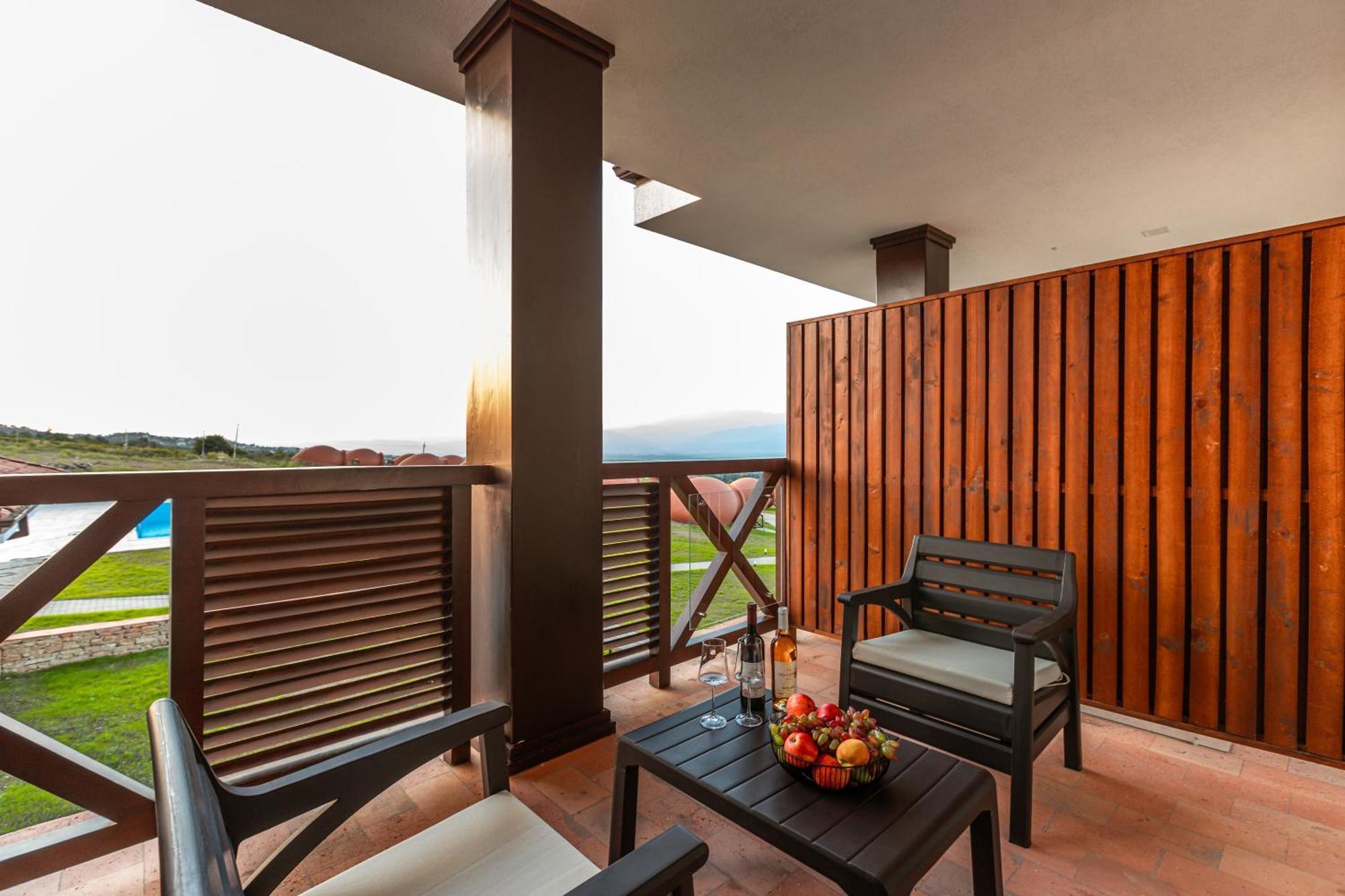 Hotel Qvevrebi Telavi Exteriér fotografie