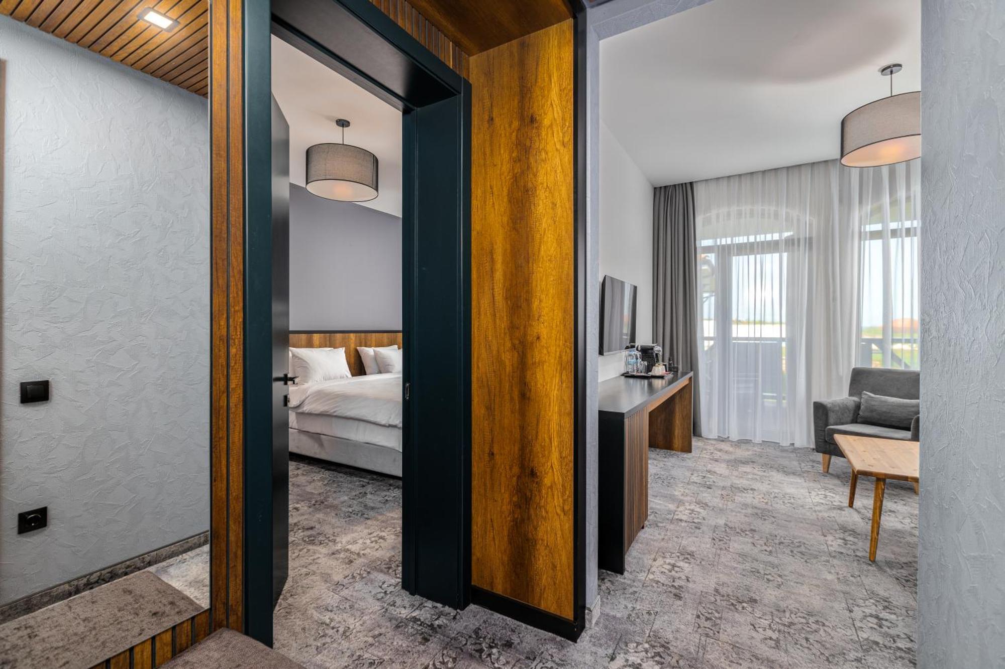 Hotel Qvevrebi Telavi Exteriér fotografie