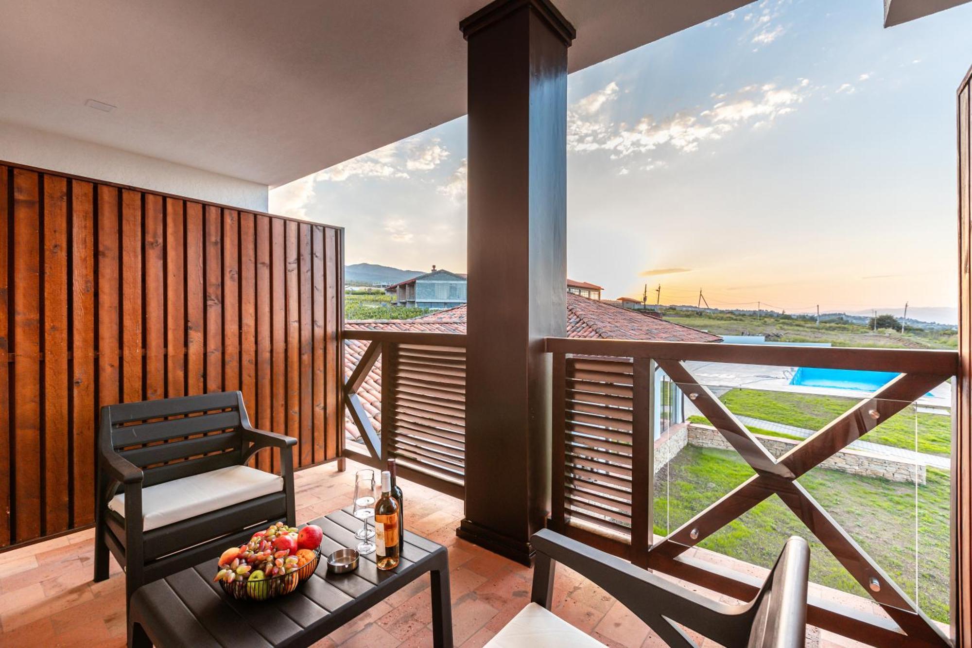 Hotel Qvevrebi Telavi Exteriér fotografie