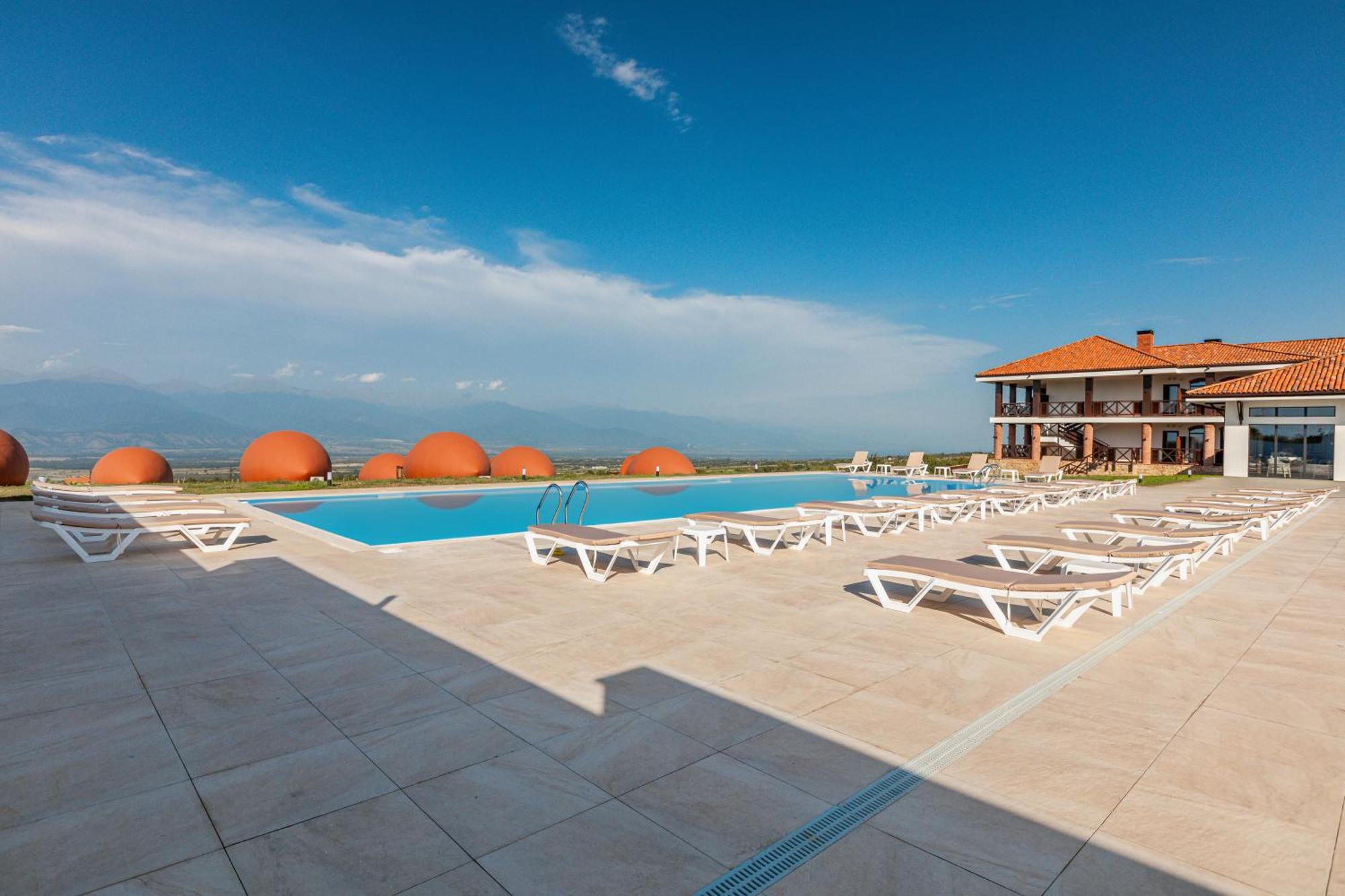 Hotel Qvevrebi Telavi Exteriér fotografie