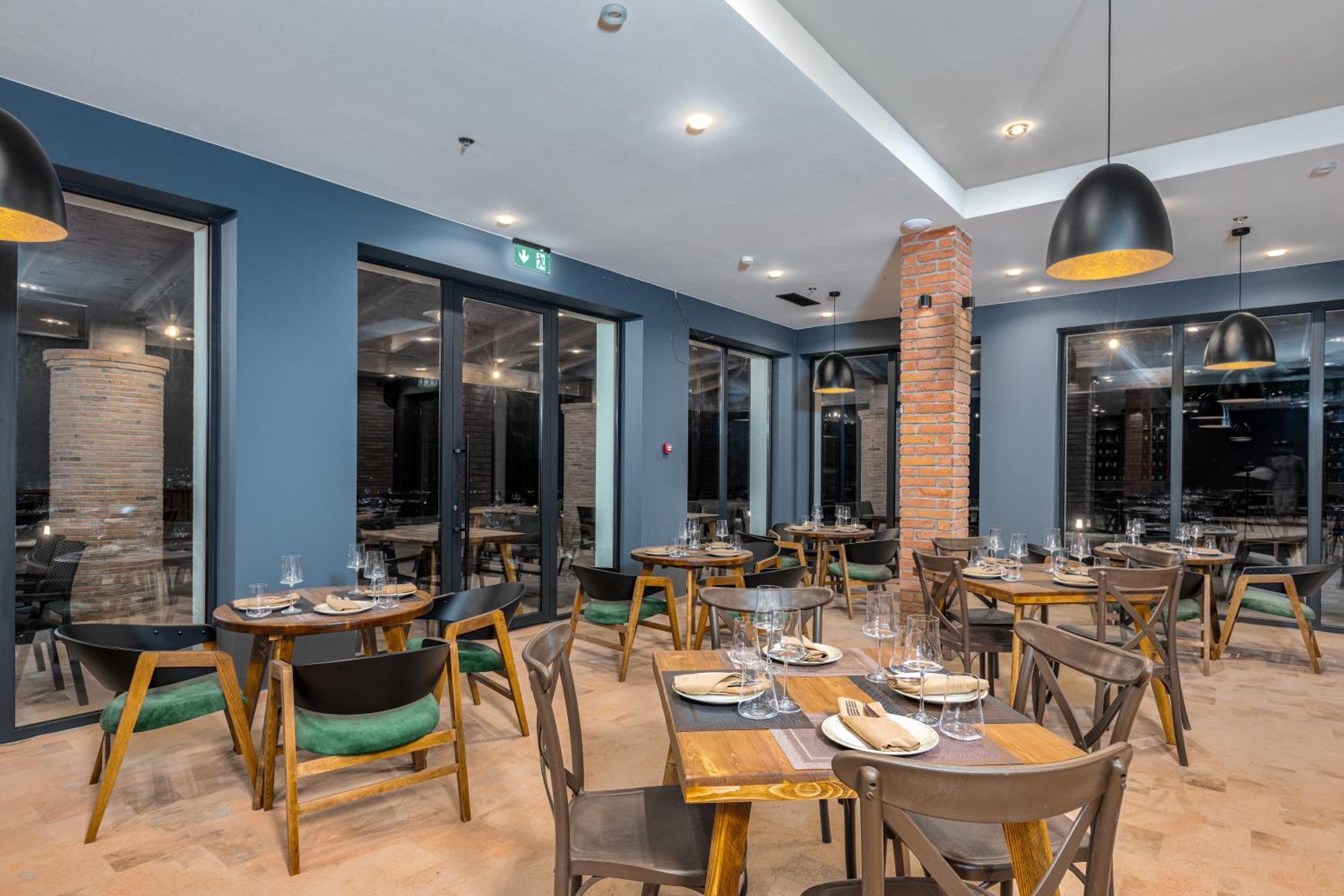 Hotel Qvevrebi Telavi Exteriér fotografie